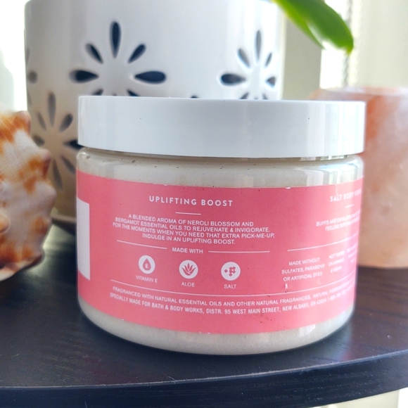 Uplifting Boost Neroli Blossom & Bergamot Salt Scrub, 17 oz. - Picture 3 of 3
